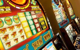 Adults only responsible gaming message on apk 1 Pirate Treasure page